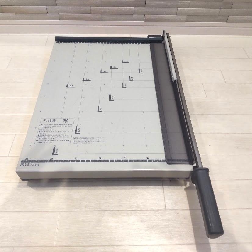 プラス 裁断機 ペーパーカッター PK-011 裁断幅 A3タテ 26-209