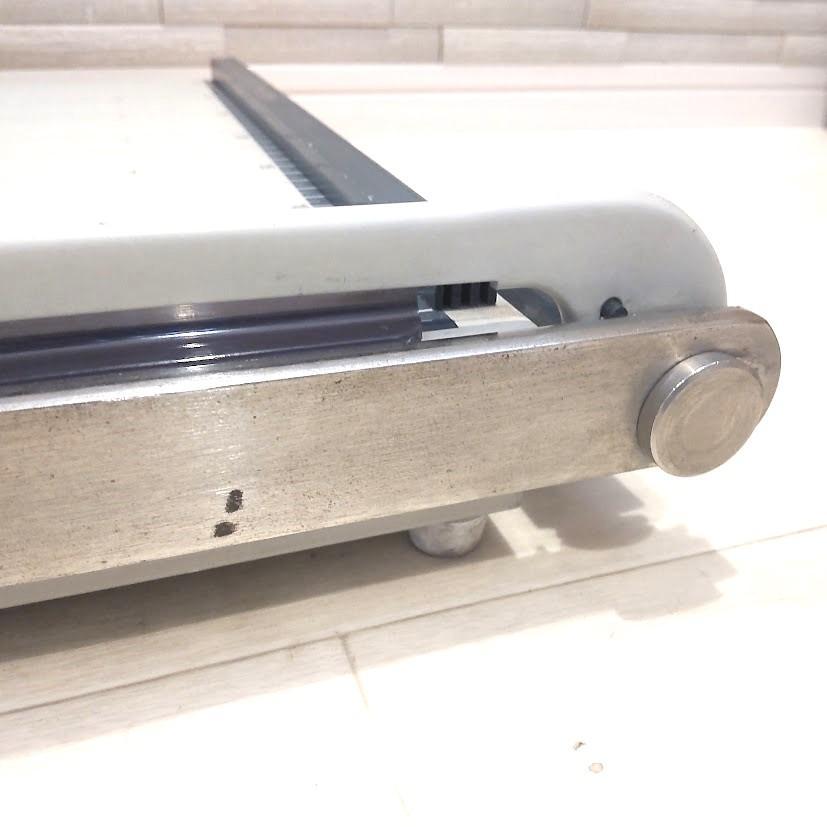 プラス 裁断機 ペーパーカッター PK-011 裁断幅 A3タテ 26-209