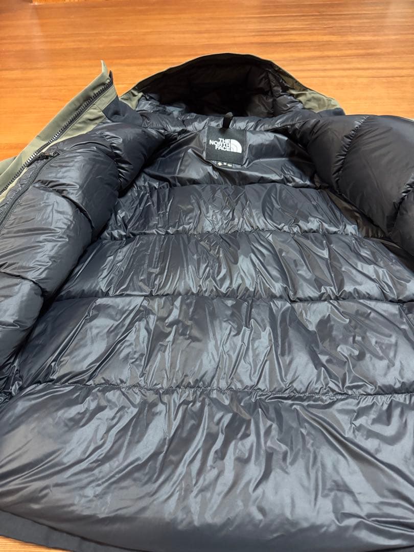 THE NORTH FACE ノースフェイスマウンテンダウンジャケットオリーブM THE NORTH FACE ノースフェイスマウンテンダウンジャケットオリーブM