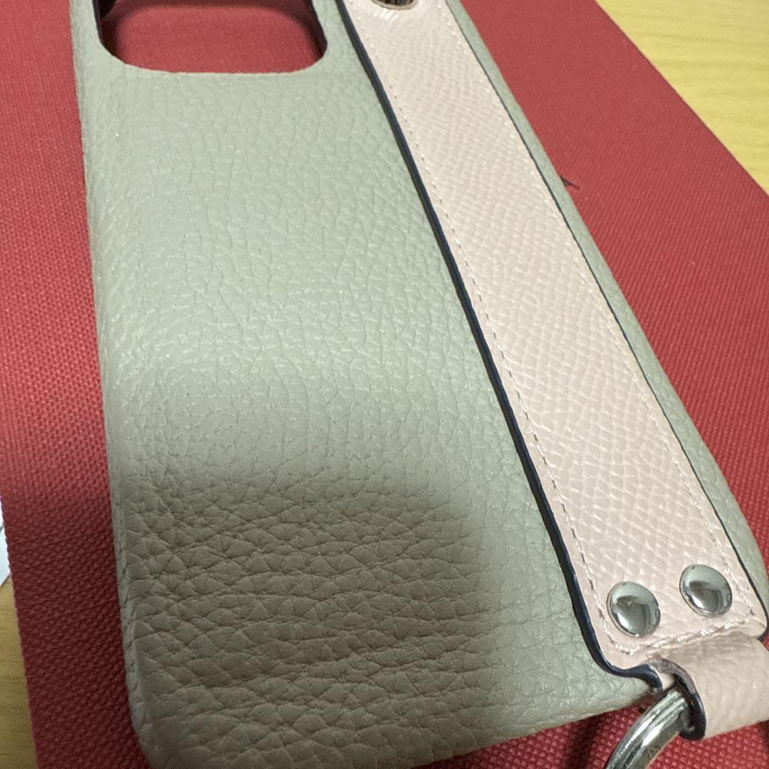 BONAVENTURA  iPhone13pro  ハンドル付き スマホケース