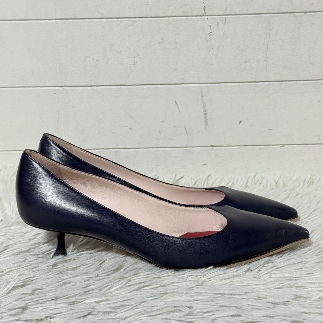 極美品✨ロジェヴィヴィエ　パンプス　ポインテッドトゥ　ネイビー　36 1/2