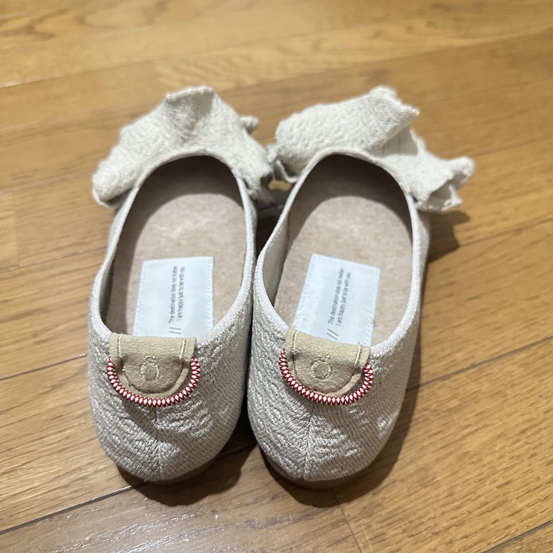 Offen pointed-FRIN BEIGE ポインテッドフリル　37
