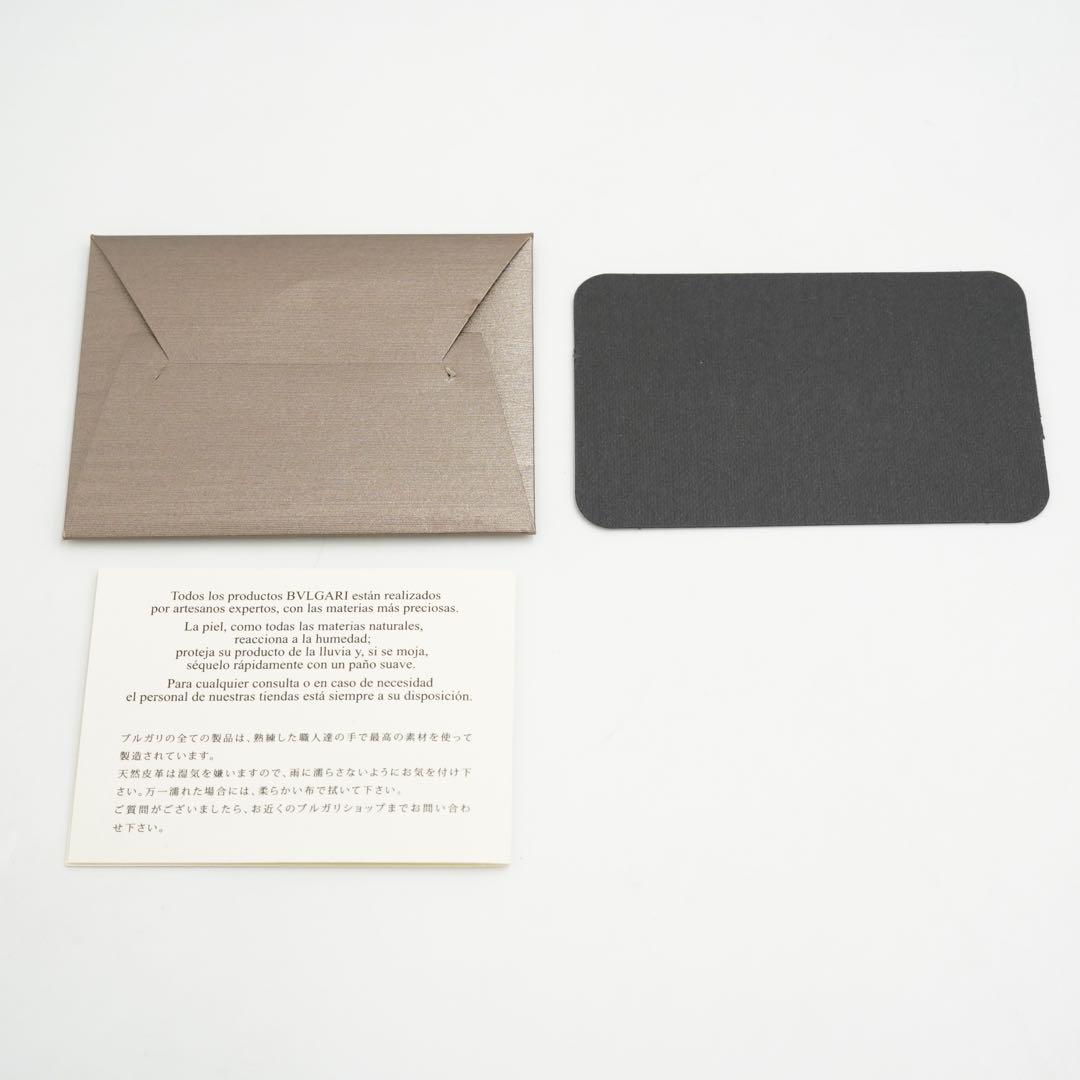✨未使用展示品・箱付き✨ BVLGARI ミニ財布 ロゴマニア ビー