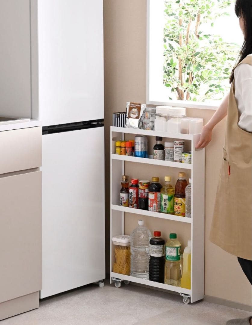 000円 キャスター付き隙間収納