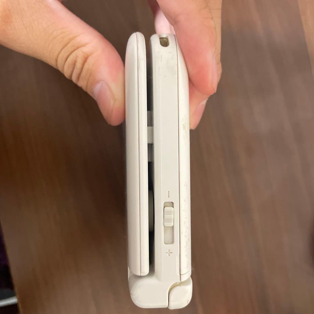 支*)様 NINTENDO 3DS LL ホワイト 本体 支*)様 NINTENDO 3DS LL ホワイト 本体