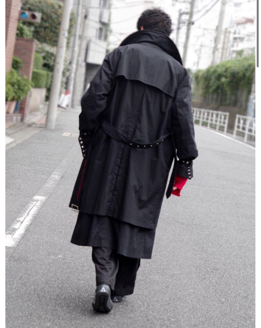 LAYERED TRENCH