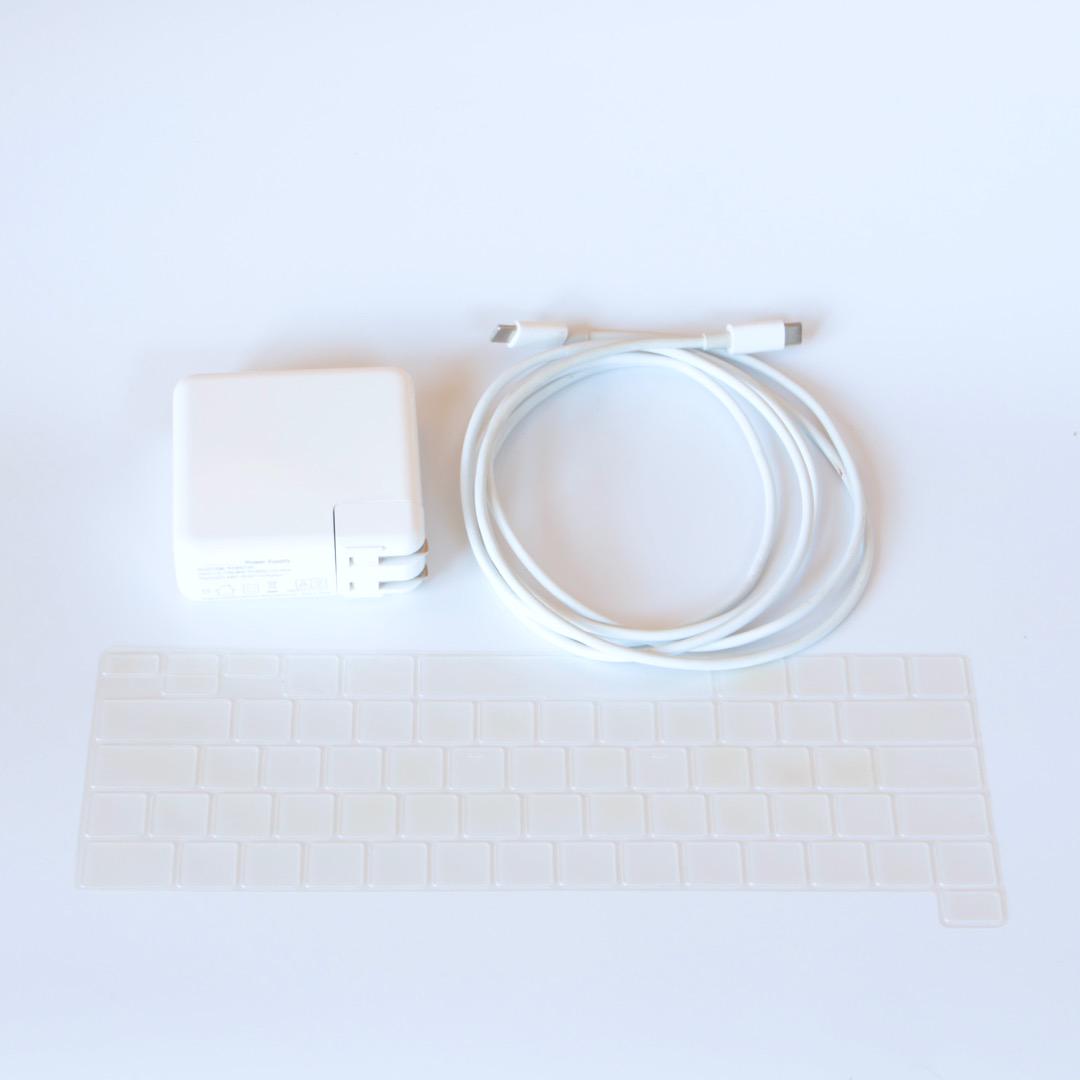 MacBook本体 +Majextand | MBP 13.3 M1 512GB 8GB US