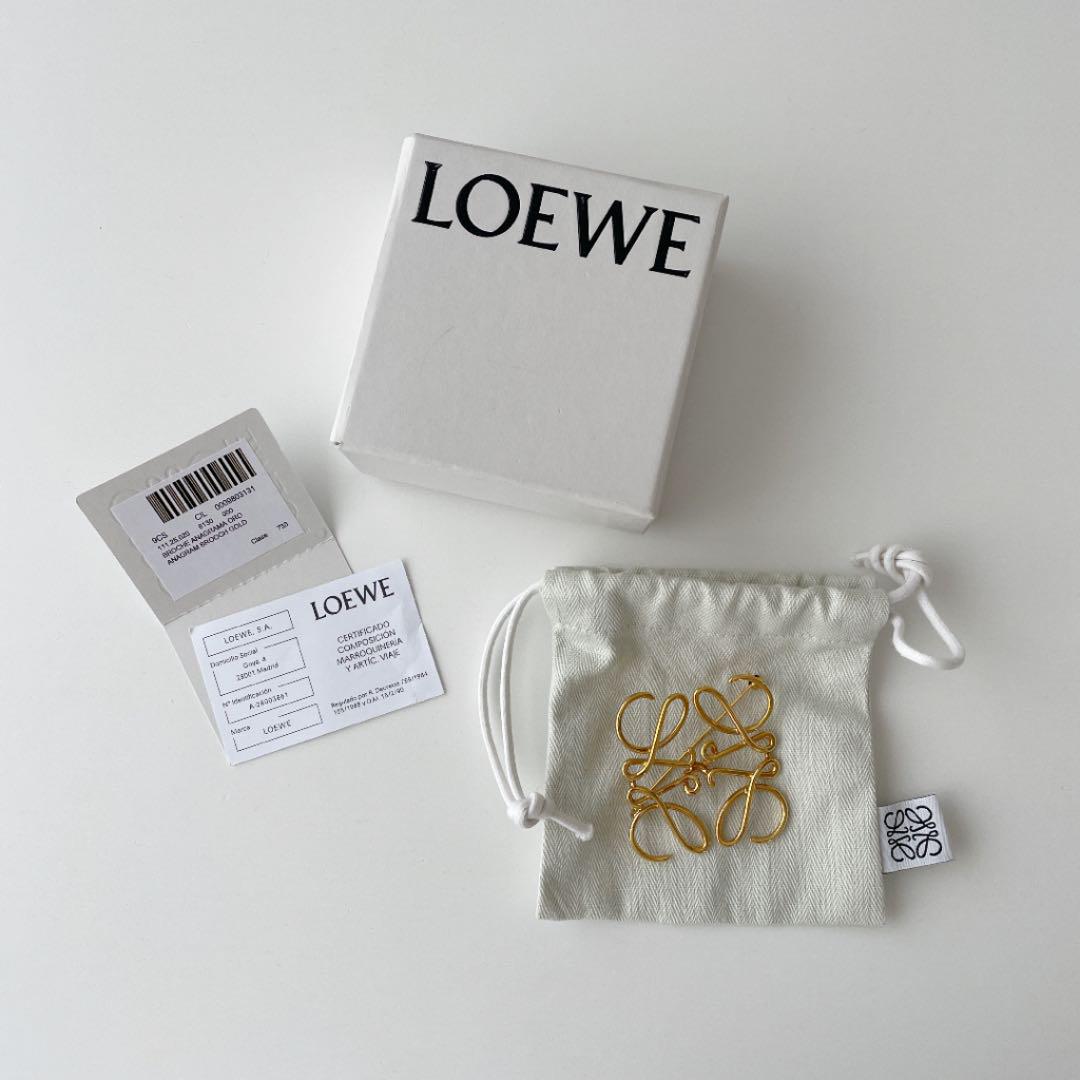 LOEWE ブローチ LOEWE ブローチ
