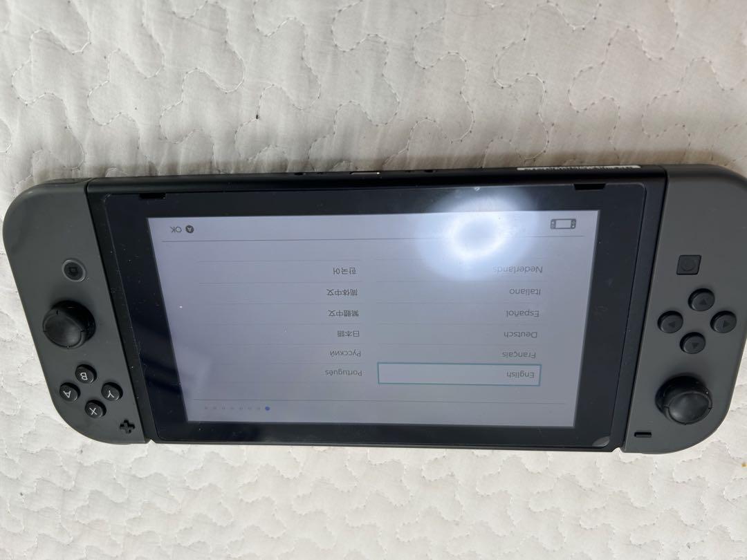 Nintendo Switch 本体 ブラック Joy-Con付き