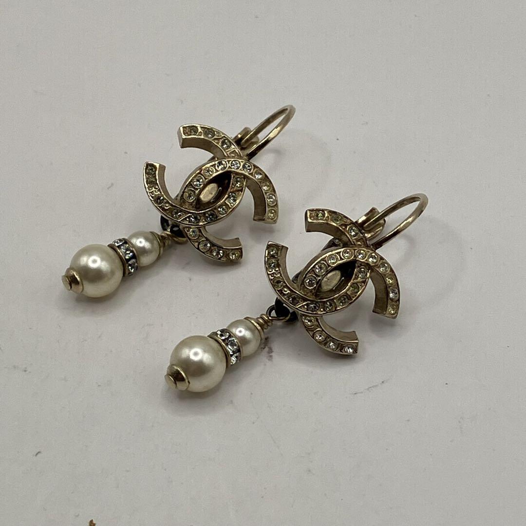 ♢ CHANEL シャネル ココマーク　パールピアス