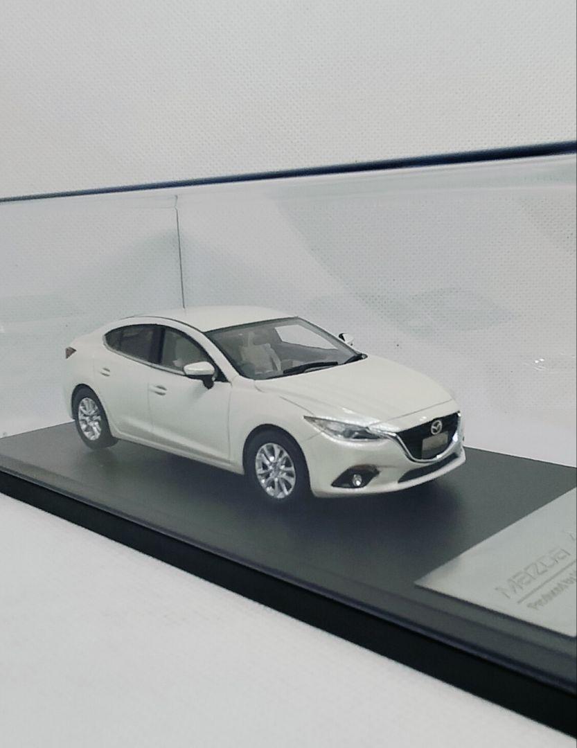 《MAZDAアクセラ》メーカー特注1/43【超レアカラー】新品パールホワイト