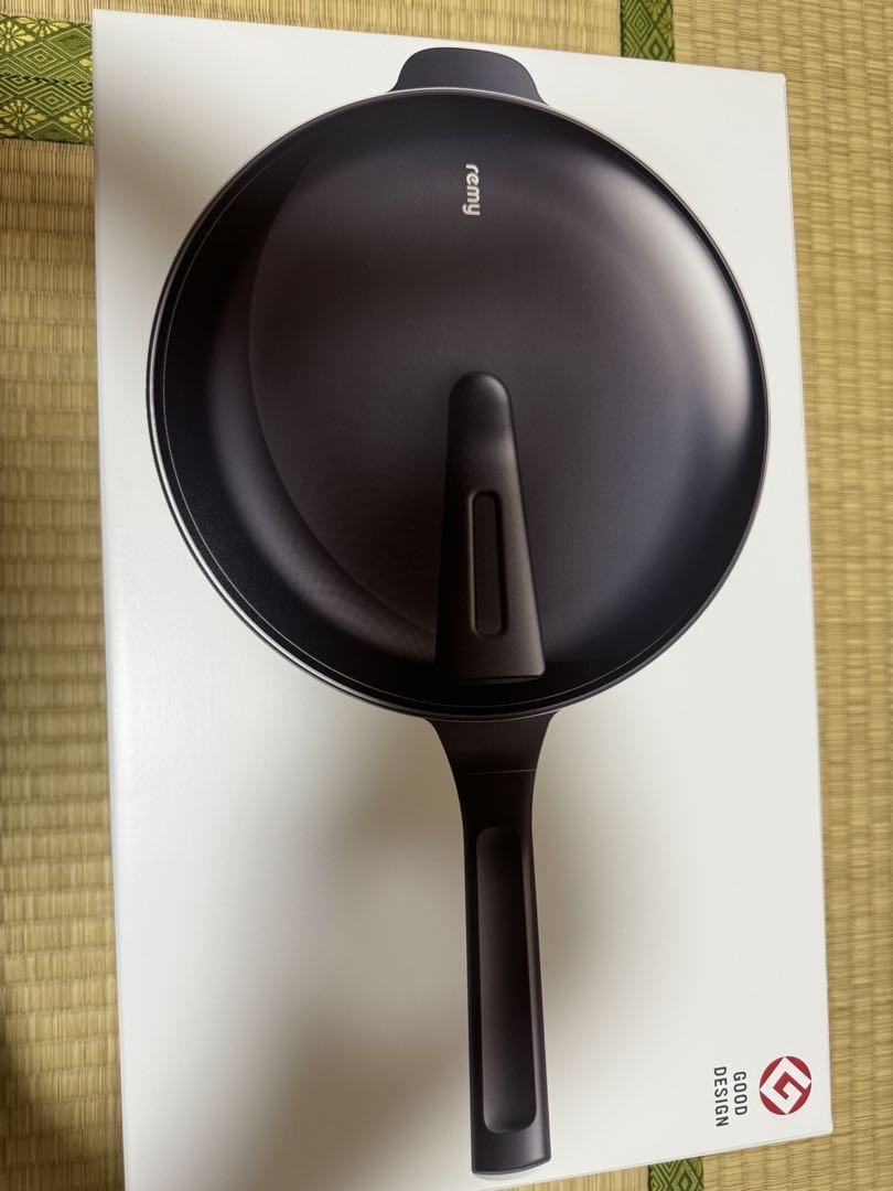 新品未使用 レミパンプラス（24ｃｍ）RHF−301 ホワイト