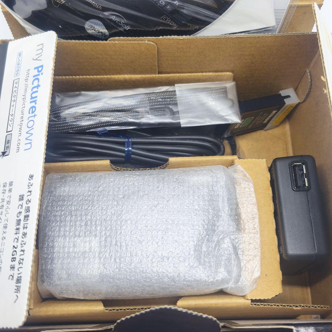 【使用数回美品】NIKON　COOLPIX　s6000　デジタルカメラ