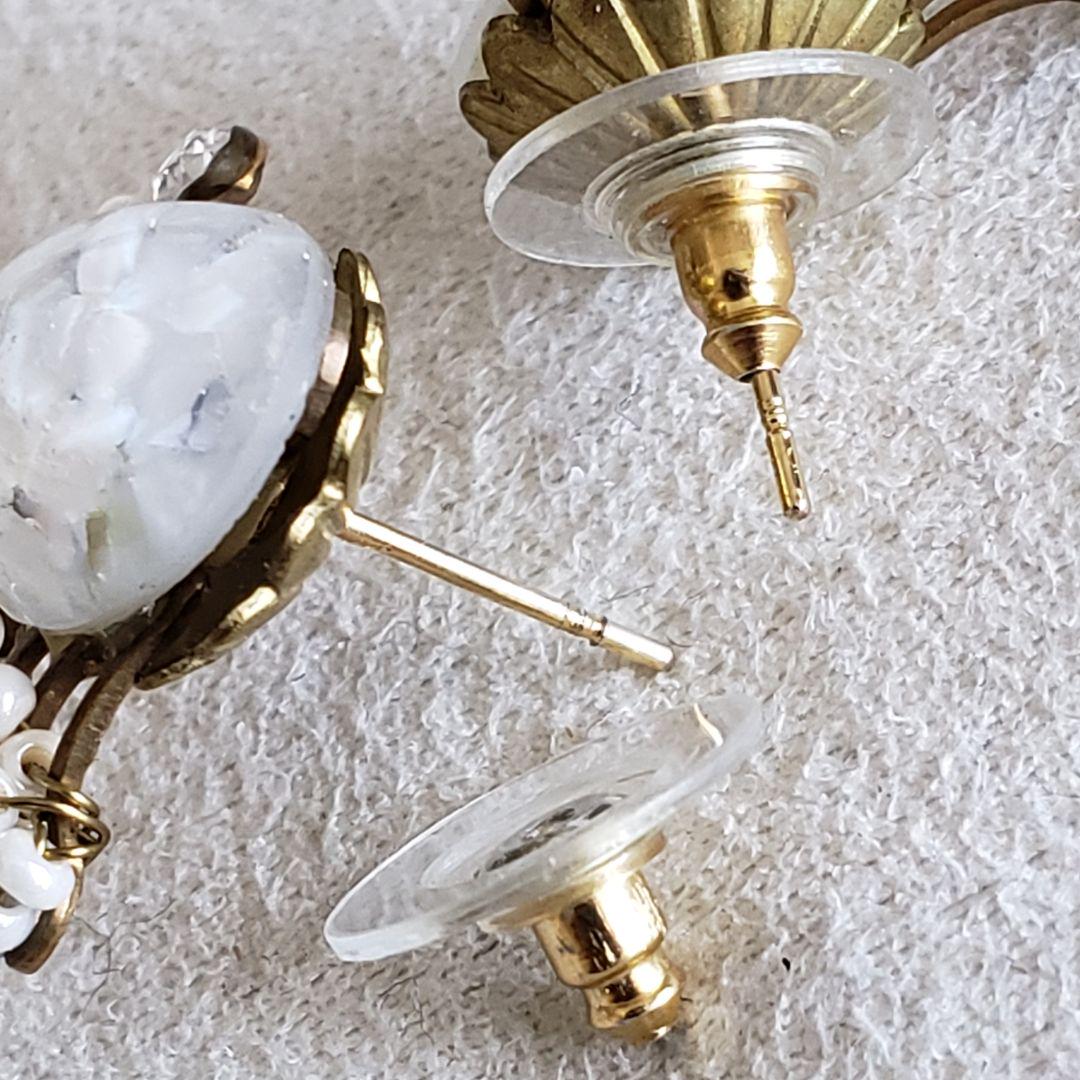 ヴィンテージ♡新品【フルア】オパール ガラス ビーズ ピアス