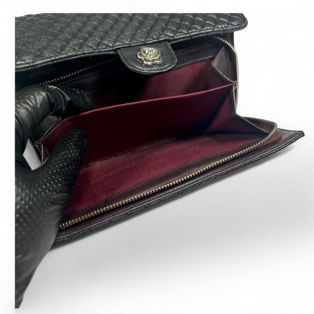 美品 CHANEL キルティング長財布 カメリア 黒×ボルドー