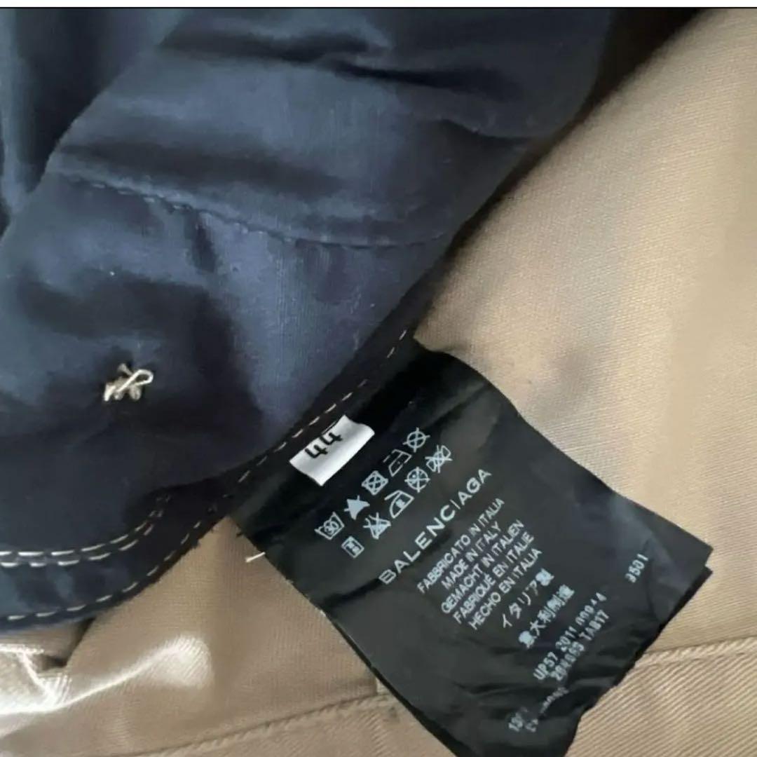 バレンシアガ メンズショートパンツ サイズ44 美品 茶色 バレンシアガ メンズショートパンツ サイズ44 美品 茶色