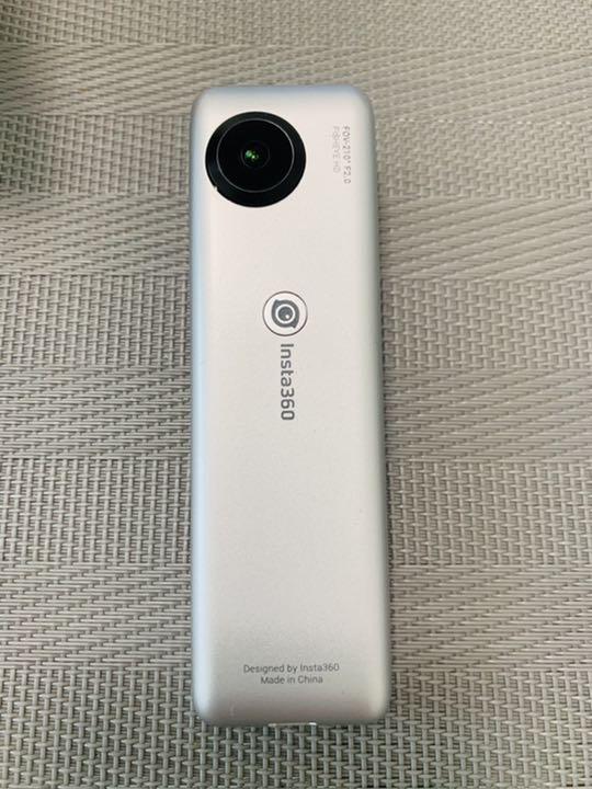 INSTA360 nano 360度カメラ