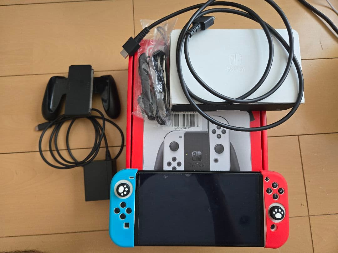 【美品】Nintendo Switch 有機ELモデル ホワイト 本体