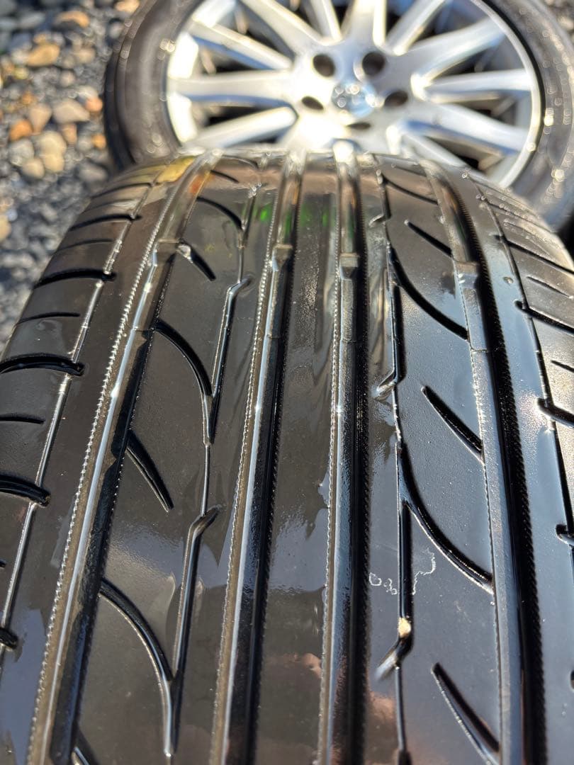 新入荷 215/55R17 夏タイヤ　ホイールセット 【SK1845766604】(8000円)