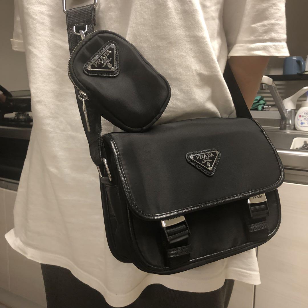 PRADA  プラダノベルティショルダーバック　ブラック