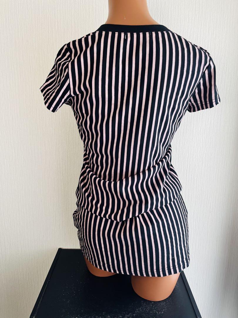 【平成ギャル】 DELYLE ストライプ柄半袖Tシャツワンピース　春夏秋　ピチT 平成ギャル】 DELYLE ストライプ柄半袖Tシャツワンピース 春夏秋