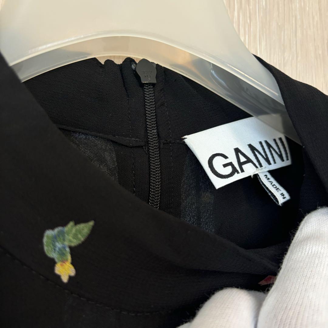 GANNI ブラック 花柄 ミニドレス