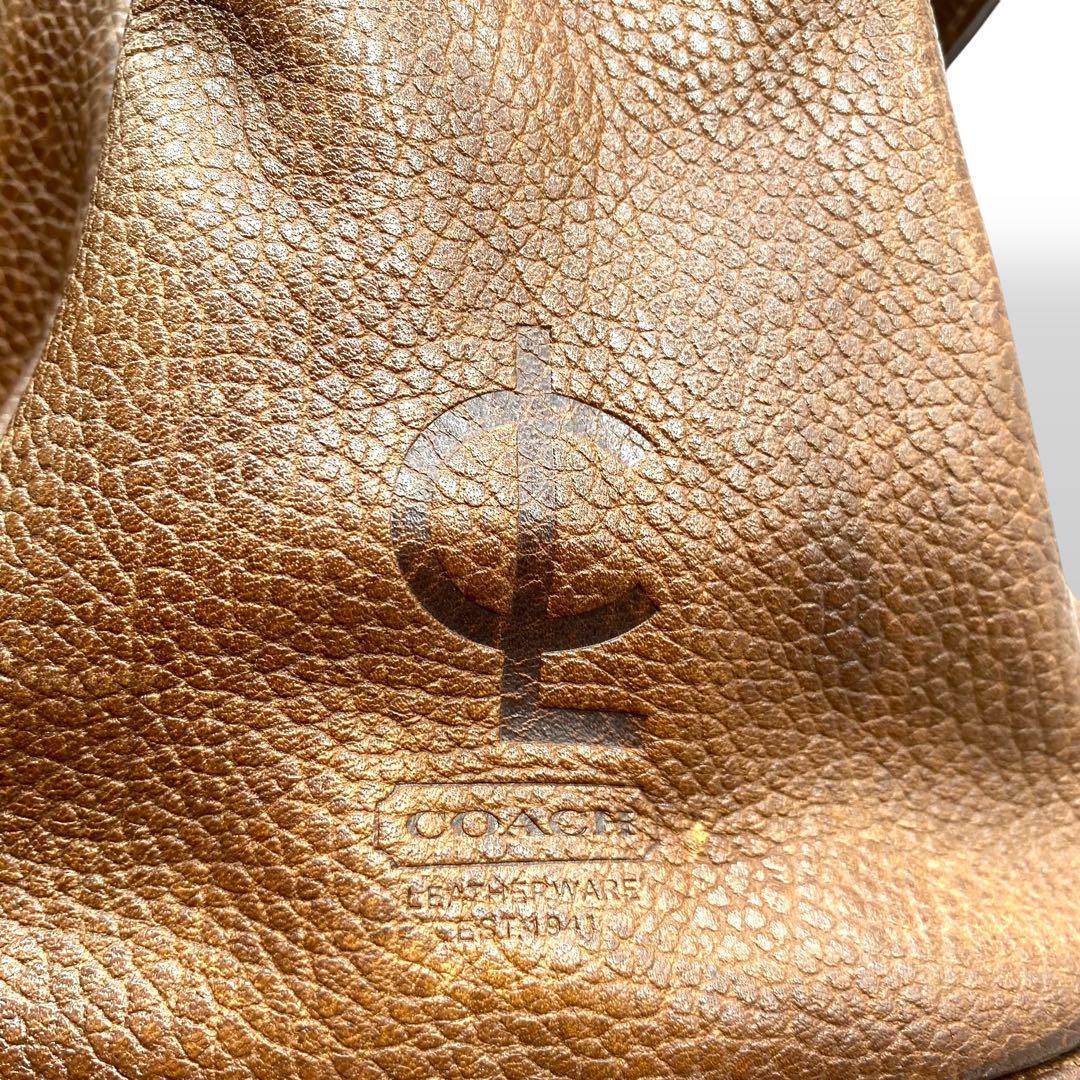 COACH コーチ　ビジネスバッグ　A4可能　本革　シボ革　ブラウン　茶