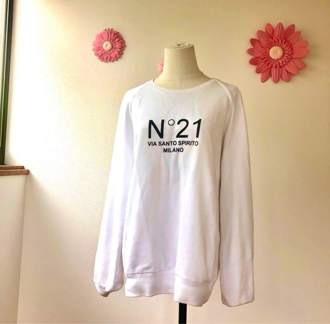 N21 ヌメロヴェントゥーノ