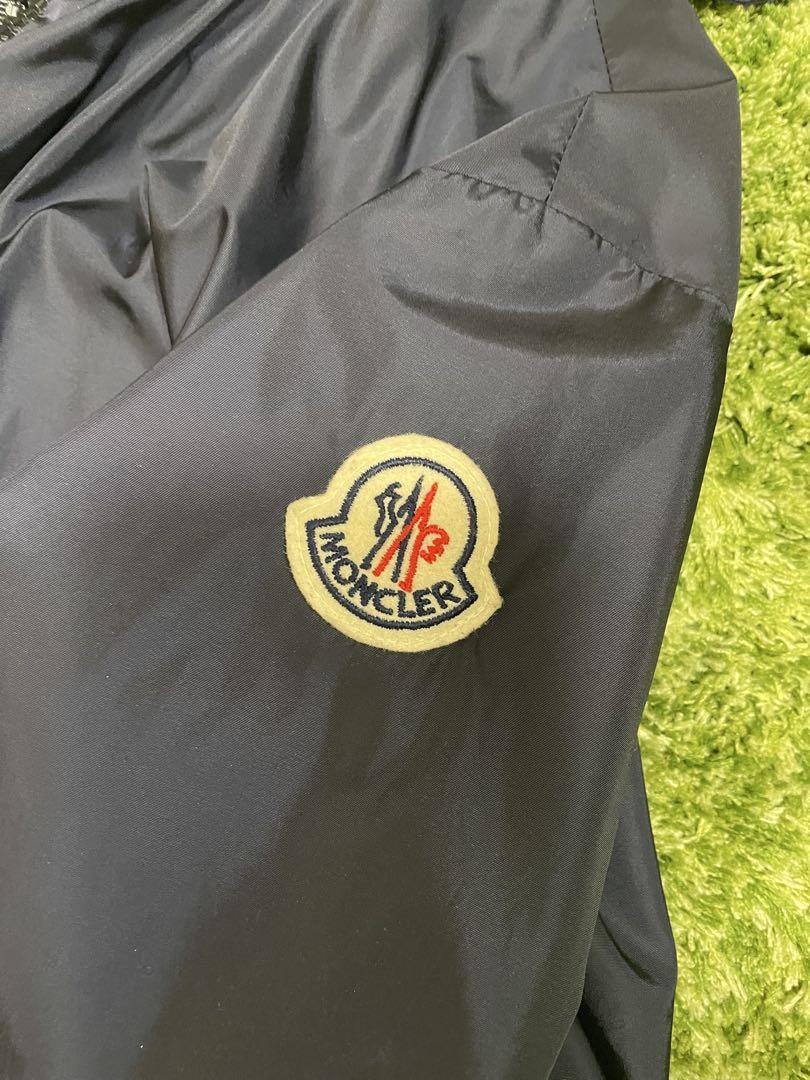 美品！MONCLER ネイビー フード付きジャケット