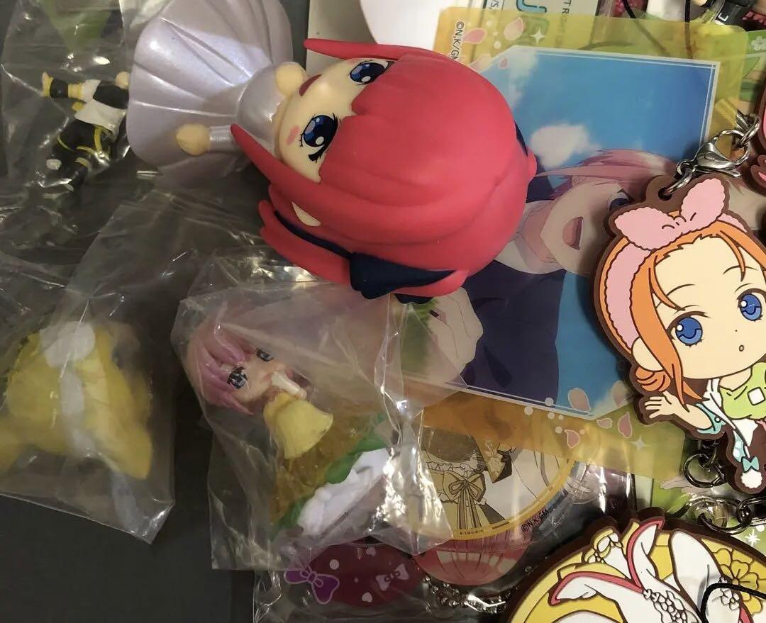 【超大量】美少女系グッズ　アニメグッズ　まとめ売り　ノンジャンル　美少女グッズ