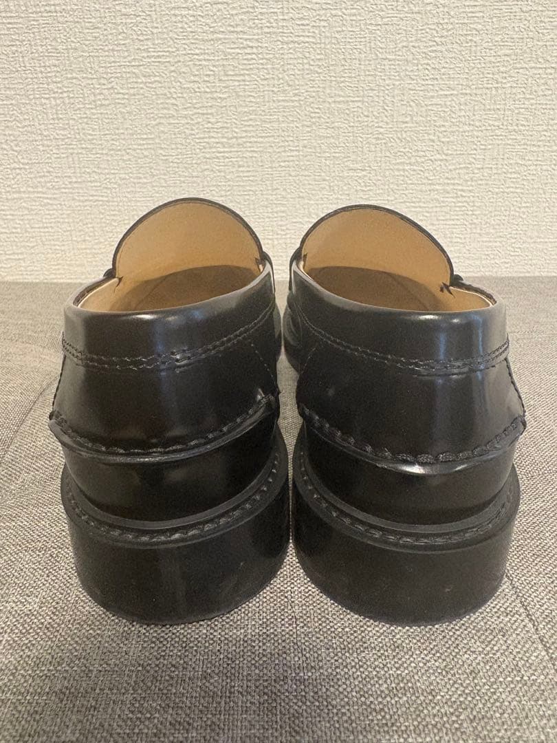 ブラックローファー