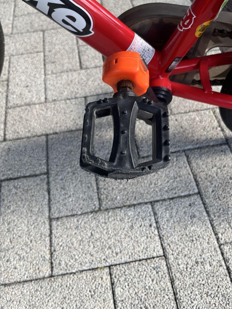 d-bike 16インチ 補助輪付き　自転車　子ども　[北名古屋市周辺渡し]