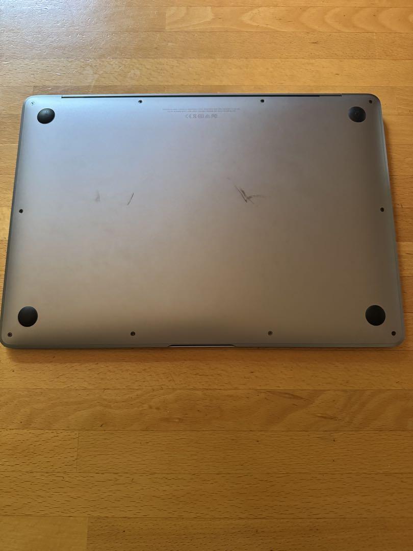 Apple MacBook Air 2019 スペースグレイ 128gb