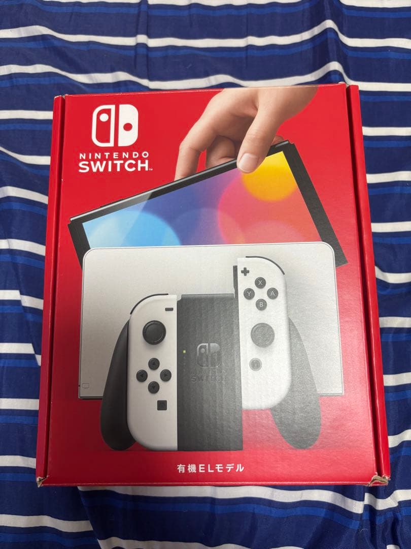 Nintendo Switch 有機ELモデル ホワイト/ブラックNintendo Switch