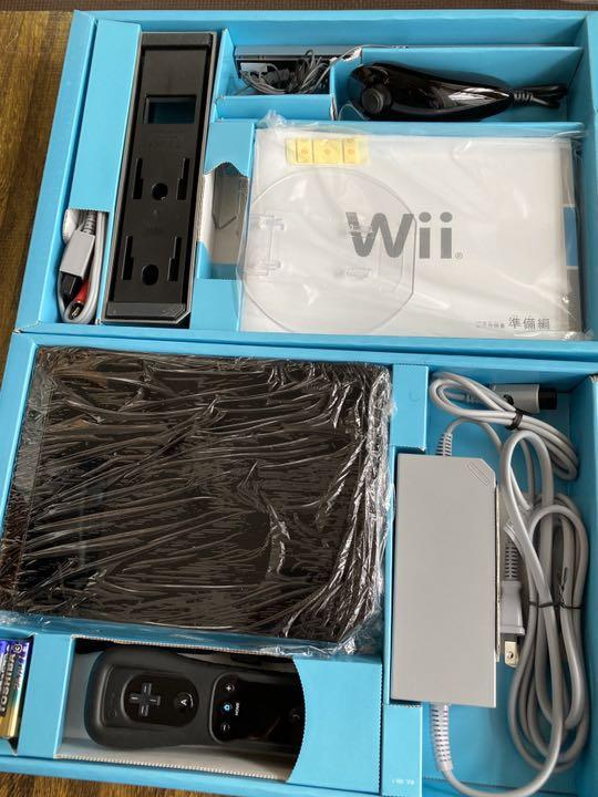 初回限定】 未使用 Nintendo Wii RVL-S-KAAH【メーカー生産終了品