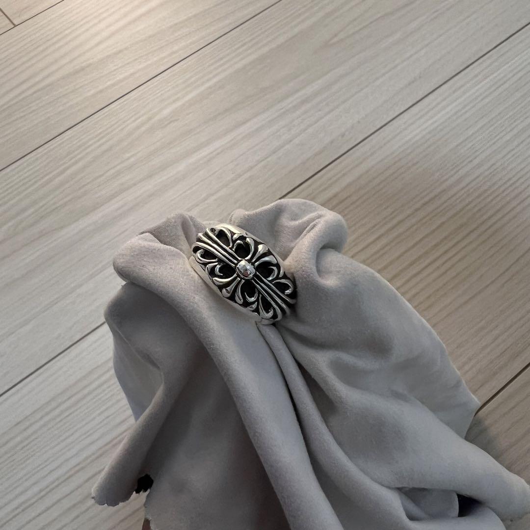 クロムハーツ フローラルクロスリング