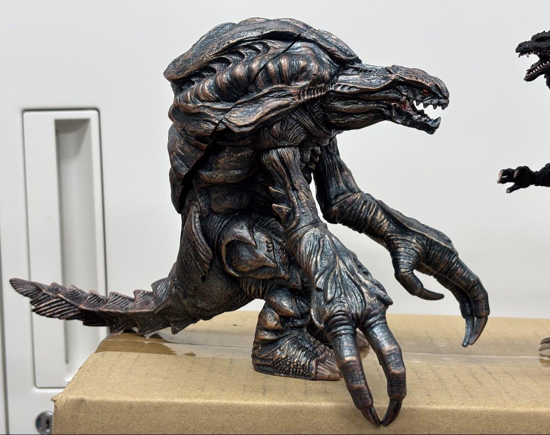 ゴジラ怪獣　オルガ　リペイント