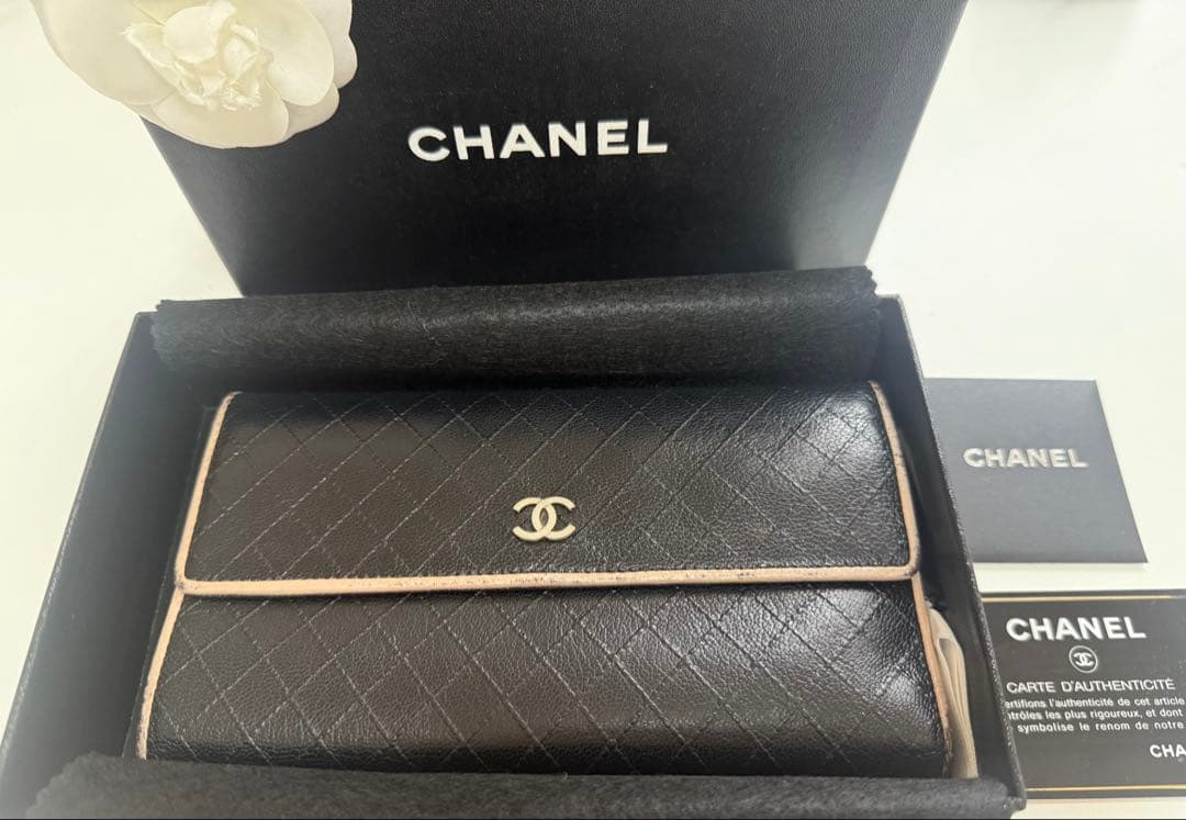 CHANEL 長財布