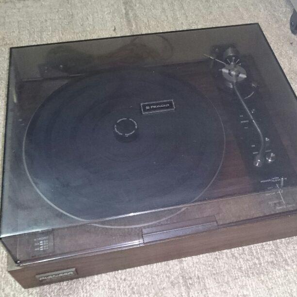 パイオニア　レコードプレイヤー　PL-1100 パイオニア レコードプレイヤー PL-1100
