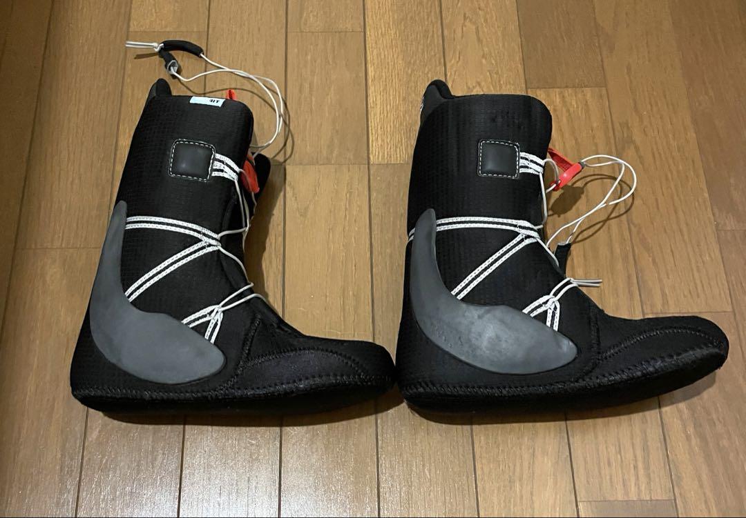 【yo7☆ 】BURTON バートン MINT BLACK 23cm