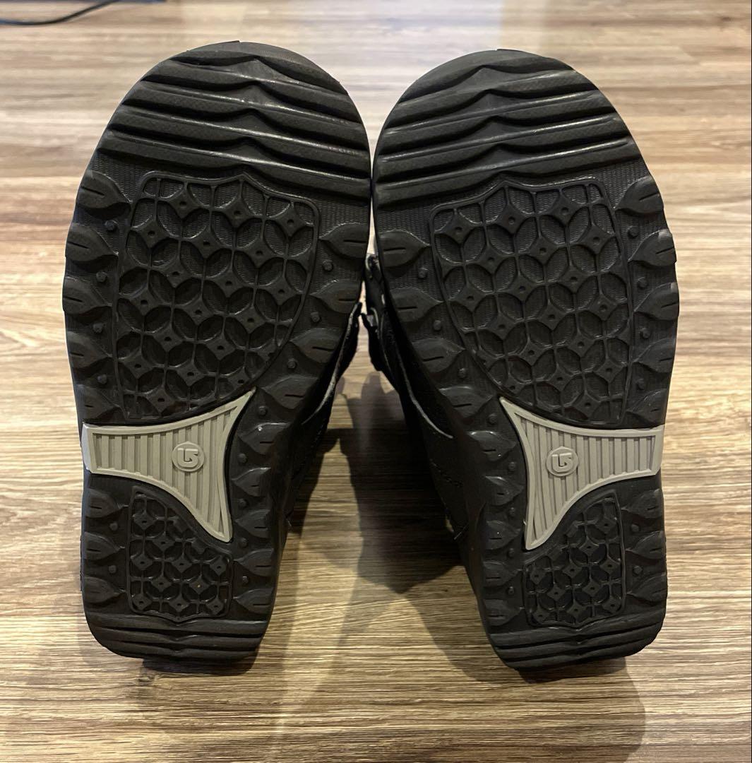 【yo7☆ 】BURTON バートン MINT BLACK 23cm
