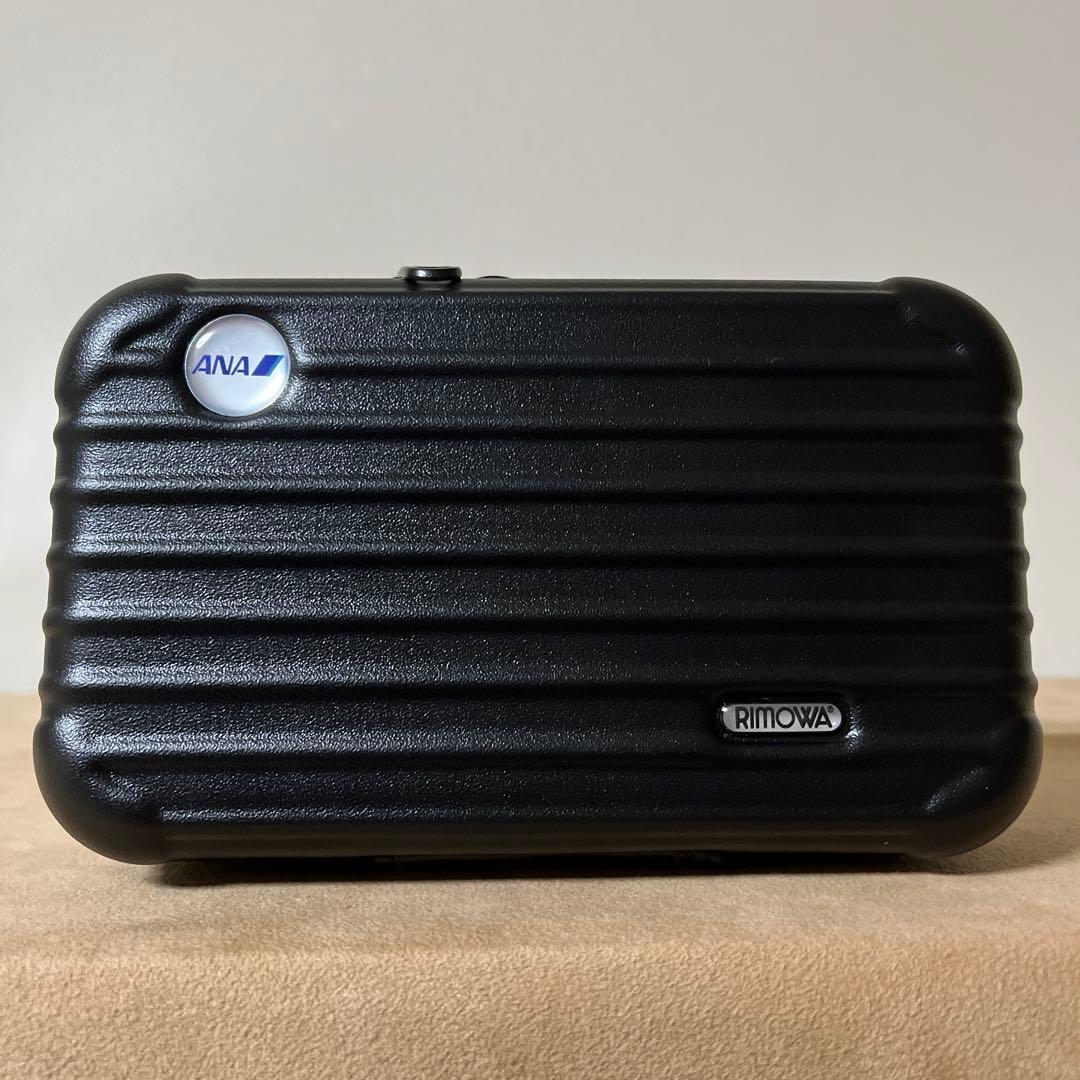 ANA 国際線ファースト リモワRIMOWA アメニティポーチ 黒