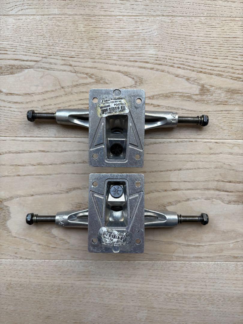 美品　サンダー THUNDER トラック　147 HI