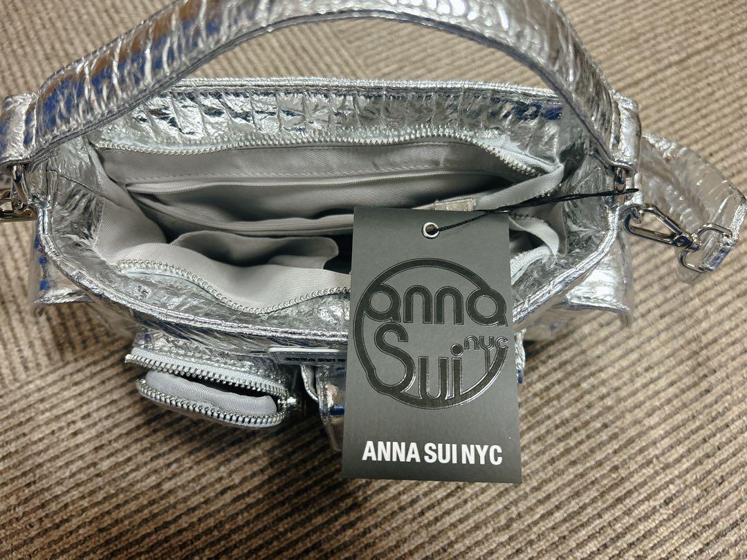 ANNA SUI NYC メタリックフェイククロコマルチポケットチビバッグ