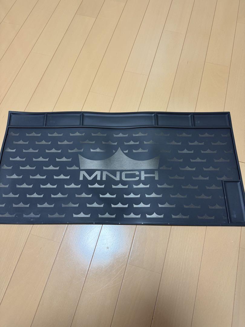 MNCH ゴムマット 約60cm x 30cm