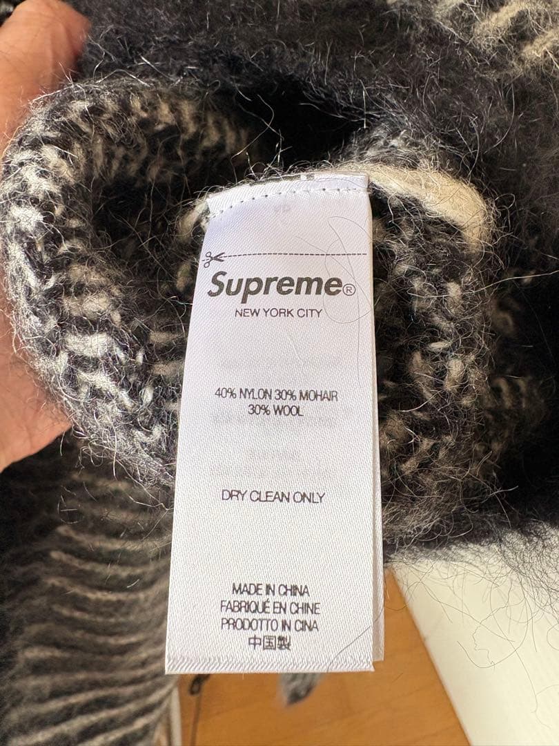 Supreme 2-Tone Mohair Cardigan Black XL Fall/Winter 2020 Preview Supreme 2-Tone Mohair Cardigan Black XL Fall/Winter 2020 Preview