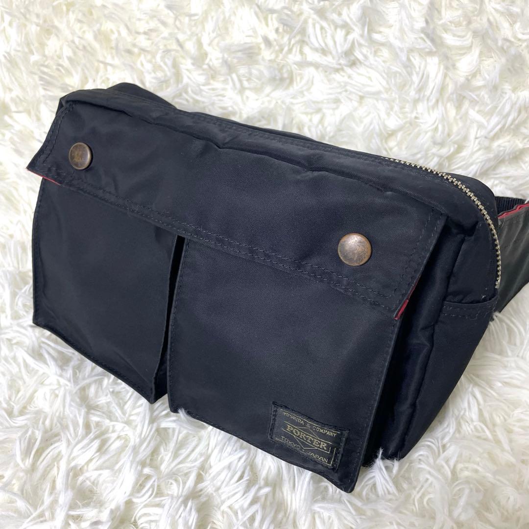 PORTER ポーター エルファイン ショルダーバッグ ナイロン 黒 PORTER ポーター エルファイン ショルダーバッグ ナイロン 黒