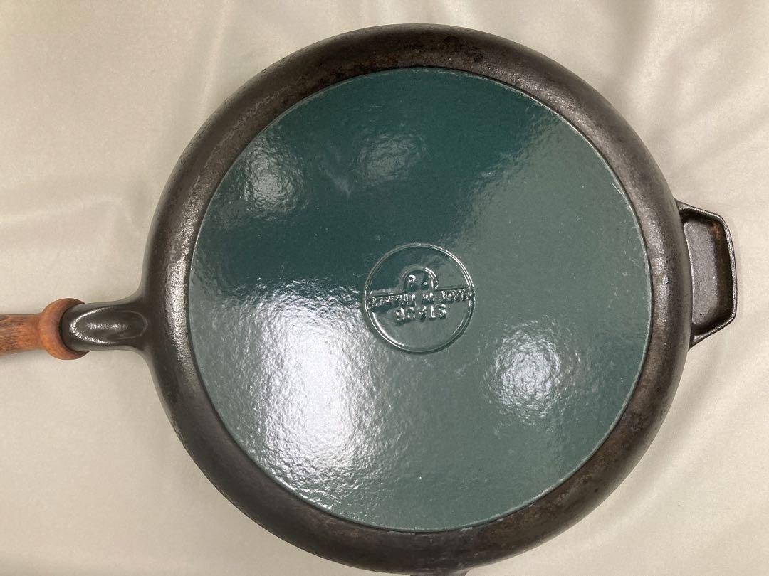 中古品　ストウブ フライパン　28センチ