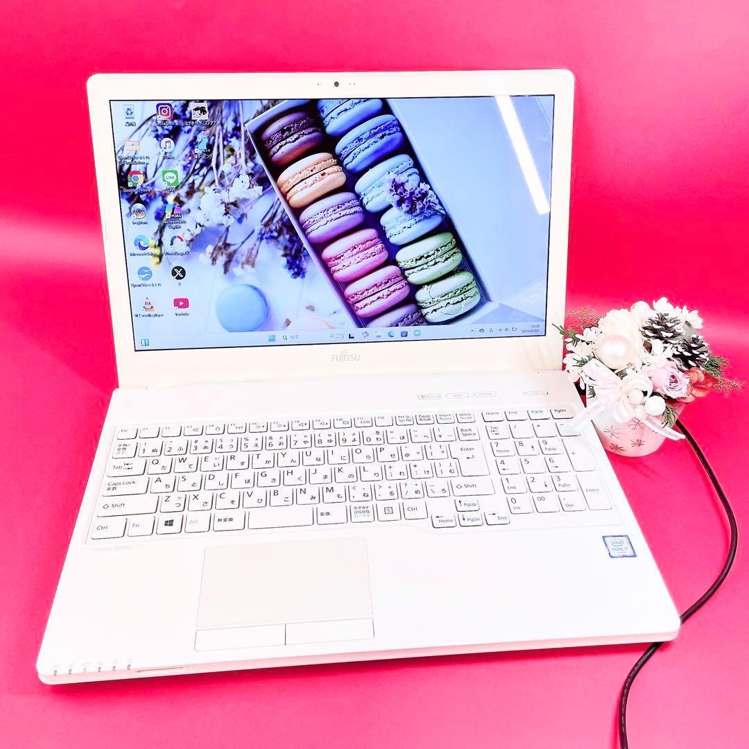 迷ったらコレ‼️Corei7✨️薄型ノートパソコン！Windows11