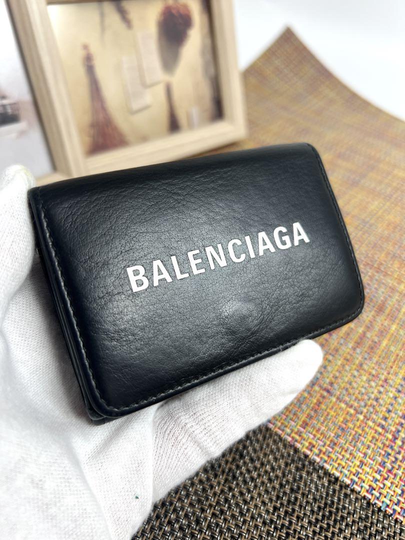 【✨美品✨】 バレンシアガ BBロゴ 三つ折り財布 ブラック バレンシアガ☆BALENCIAGA BBロゴ 三つ折り 小銭入れ付き 財布